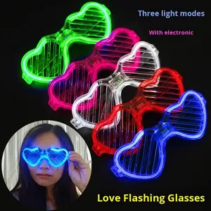 Gafas LED de Plástico Brillantes con Forma de Corazón, Luz Fría Fluorescente, Juguetes Ecológicos para Niños, Suministros para Eventos del Día de San Valentín - Product Image 3