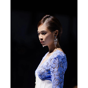 Robes pour femmes robe mi-longue tissu de luxe de bonne qualité étiquettes personnalisées Enzo & Leo Vietnam usine livraison rapide - Product Image 3