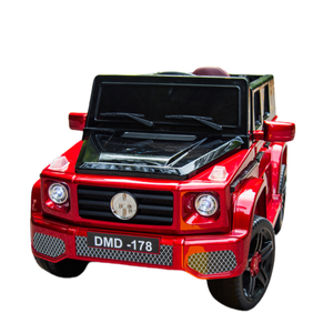 电动婴儿车，带遥控塑料玩具，适用于2-4岁男孩电池供电的游乐车 - Product Image 3