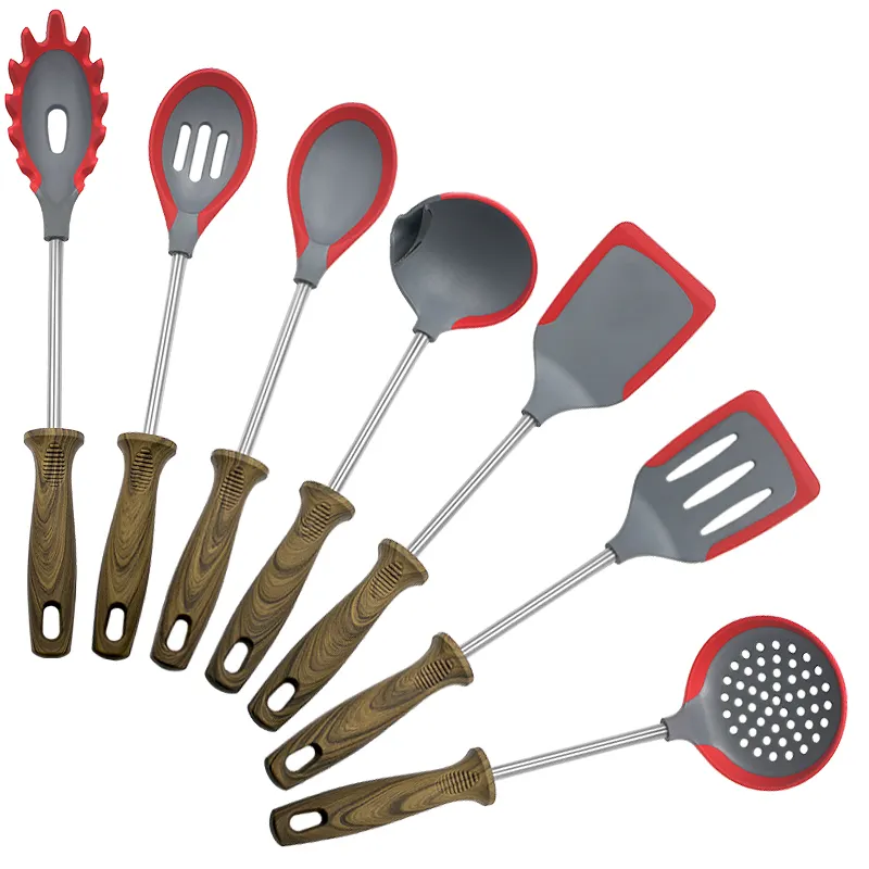 Vente en gros, offre spéciale, style nordique, accessoires de cuisine familiale, ensemble d'outils de cuisine en silicone et nylon avec manche en silicone PP