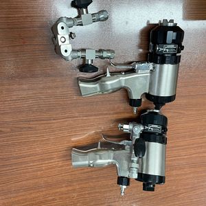 <span class=keywords><strong>Mousse</strong></span> d'<span class=keywords><strong>isolation</strong></span> en polyuréthane à deux composants pour le toit - Product Image 6