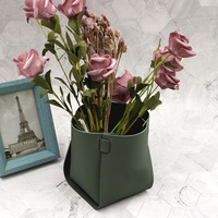 Boîte de pot de fleur en cuir floral rose emballage de bouquet de décor de maison et de jardin pour les arrangements floraux pour les fleuristes