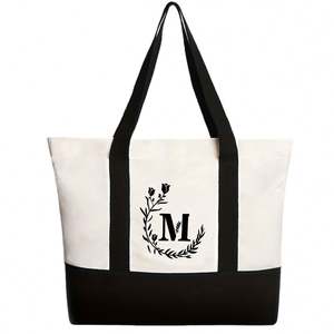 Sac de plage <span class=keywords><strong>en</strong></span> toile personnalisé avec monogramme de dessin animé classique imprimé à l'écran pour femmes Cadeau personnalisé avec initiales pour l'été - Product Image 4