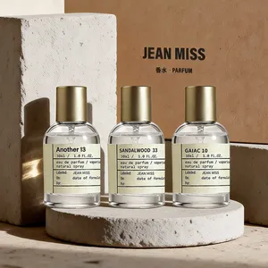 Laboratorio <span class=keywords><strong>JEAN</strong></span> MISS No. Set de 33 Fragancias, <span class=keywords><strong>Perfume</strong></span> de Sándalo y Té Negro, Aroma Amaderado, Floral, Frutal, Fresco, Elegante, Spray Corporal Diario, 3 Unidades - Product Image 3