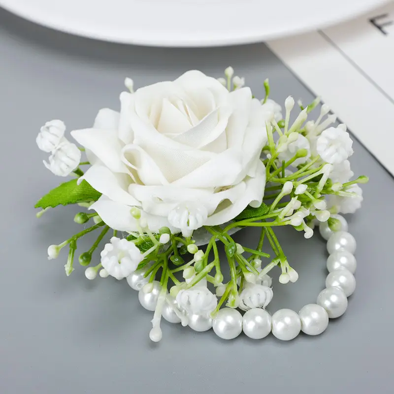 ivory wedding flowers