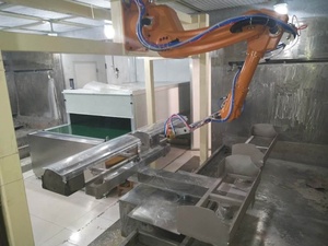 Fourniture d'usine en vente bras de peinture par pulvérisation <span class=keywords><strong>robot</strong></span> 6 axes meubles de peinture par pulvérisation pour peinture <span class=keywords><strong>robot</strong></span> cabine de pulvérisation - Product Image 4