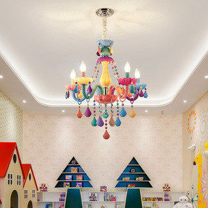 Lustre en cristal <span class=keywords><strong>de</strong></span> style européen Décoration <span class=keywords><strong>de</strong></span> chambre d'enfants Plafond Macarons <span class=keywords><strong>Gabby</strong></span>'s Doll House Lights Suspension - Product Image 5