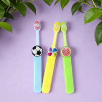 Nouvelle Arrivée Brosse à Dents Rotative Innovante pour Enfants, Vente en Gros, Usage Domestique, Brosse à Dents pour Enfants à Poils Souples et Coniques