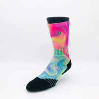 Échantillonnage gratuit 100% polyester 3d impression numérique chaussettes personnalisées Sublimation longueur de l'équipage