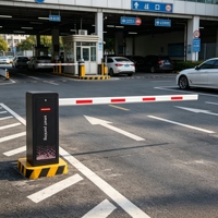 Barrière de circulation LPR ALPR DC grise et noire avec indicateur de flux lumineux, bras de barrière de 4,5 m, bandes réfléchissantes, moteur sans balais, IP55