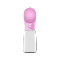 Vente en gros Bouilloire écologique pour animaux de compagnie en extérieur PC Bouteille d'eau de forme arrondie pour chien et chat pour nourriture, boisson, stock de fabricants rechargeable