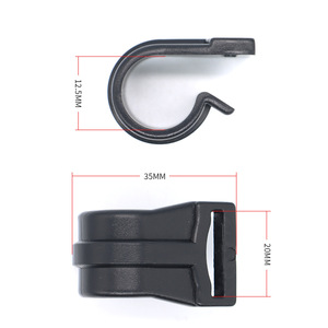 Gancho de plástico para postes de tienda de campaña, accesorio de camping portátil, ligero y negro - Product Image 3