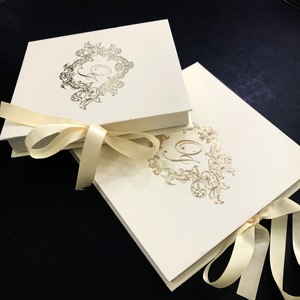 Boîtes d'<span class=keywords><strong>invitation</strong></span> en <span class=keywords><strong>carton</strong></span>, boîtes d'<span class=keywords><strong>invitation</strong></span> de mariage rigides avec cartes d'<span class=keywords><strong>invitation</strong></span> d'<span class=keywords><strong>anniversaire</strong></span> personnalisées en acrylique, cartes RSVP - Product Image 5
