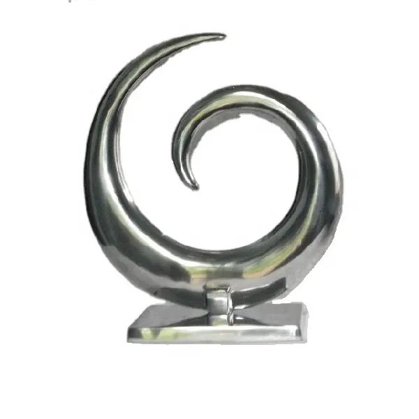 Cast Aluminium Sculptures With Mirror Polish Available in Nickel Plating Also Home Decoration