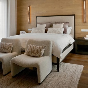 Fabricante de Juego de Dormitorio King Size Moderno y Elegante con Cama Prémium Francoise con Panel de Tela Piecera Convertible y Marco de Madera Maciza - Product Image 2