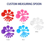 Set di misurini e cucchiai personalizzati in plastica, utensili da cucina per cottura, strumenti di misurazione in plastica a iniezione, tazze impilabili resistenti