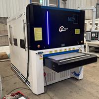Machine automatique de débavurage et de arrondissement des bords pour la fabrication de tôles métalliques
