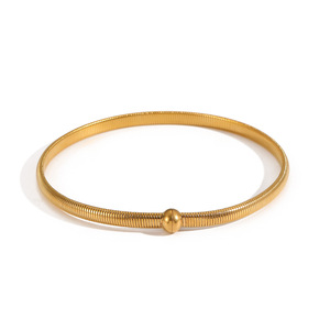 กำไลข้อมือแฟชั่น ปิดด้วยแม่เหล็ก ไทเทเนียมสตีล รูปทรงลูกบอล เครื่องประดับสำหรับทุกเพศ - Product Image 3