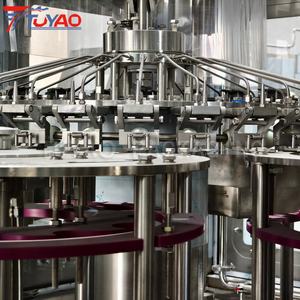 Nova Máquina Automática Elétrica Controlada por PLC de Alta Produtividade e Economia de Energia para Enchimento e Tampagem de Garrafas Plásticas de Bebidas e Água de 500ml e 1000ml - Product Image 4