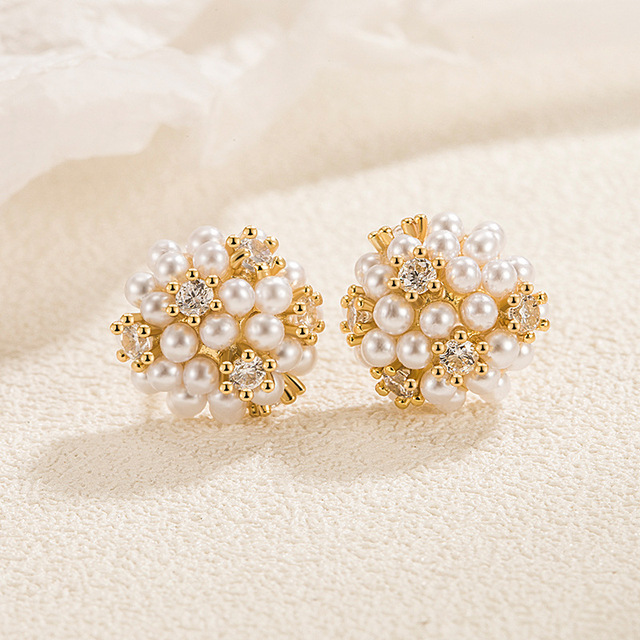 Diamond Imitation Pearl Ball Stud Earring Sweet Temperament Earrings for Women Fashion Light Luxury Pearl Ear Stud Jewelry Gifts
