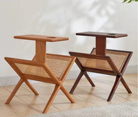 Porte-revues en bois de style moderne du milieu du siècle avec table d'appoint, support de rangement en rotin, meubles de salon, décoration rétro pour la maison