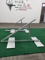 Support de montage triangulaire lesté réglable en alliage d'aluminium léger, surface anodisée, résistance au vent 40 m/s, solaire