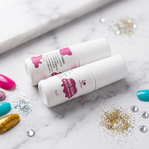 Pegamento para Uñas sin Olor de 5g para Uñas Postizas, Adhesivo Suave No Tóxico de Gran Fijación para Puntas de Uñas, Sin Daños - Product Image 5