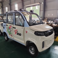 Offre Spéciale Prix Usine Voitures Électriques Économes en Énergie Quatre Portes Quatre Places Haute Qualité Moteur 1000W Vitesse Max 45km/h Autonomie <100km