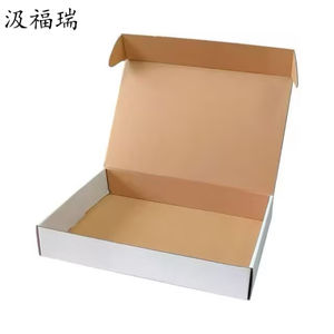 صناديق بريد سوداء فاخرة بتصميم مخصص، علب تغليف من الكرتون المموج مع نقش وطلاء ذهبي، صناديق شحن معاد تدويرها - Product Image 4