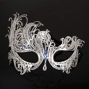 Masques en métal doré et noir vénitien pour femmes et hommes pour Halloween, accessoire léger pour bal masqué - Product Image 6