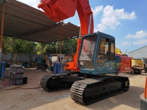 Excavadora de Cadena Larga Hitachi EX200LC-2 de Segunda Mano, Pintura Original, Excavadora de 20 Toneladas para Proyectos de Construcción - Product Image 1