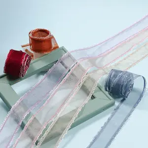 Vendita calda bordo ondulato nastro Organza per fiocco artigianale decorazione di nozze