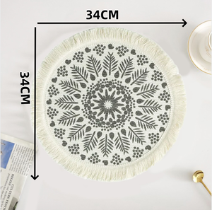 Vente en gros Napperon à franges en coton pompon crème rond moderne pour les festivals, les mariages, les réunions de famille et les dîners officiels - Product Image 2