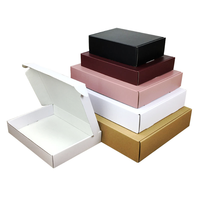 Boîte d'emballage pliable en carton ondulé durable conçue sur mesure pour l'expédition de produits électroniques Matériel d'impression en relief