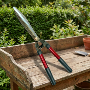 Sécateur à haies ondulé classique de qualité industrielle, 24 pouces, forgé à froid, lame en acier à haute teneur en carbone S60C, poignée antidérapante, aluminium durable - Product Image 2