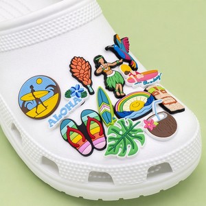 OLICOM Lot de 100 Breloques Aléatoires pour Chaussures, Autocollants Mixtes pour Sabots, Breloques Designer en PVC, Logo Personnalisé, pour Femmes et Hommes - Product Image 2