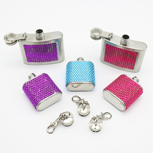 <span class=keywords><strong>Amazon</strong></span> Hot Người Bán Thép Không Gỉ Keychain Mini 1Oz Hip <span class=keywords><strong>Flask</strong></span> <span class=keywords><strong>Whiskey</strong></span> <span class=keywords><strong>Flask</strong></span> Hip <span class=keywords><strong>Flask</strong></span> Cho Rượu - Product Image 5