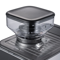 Machine à expresso avec une puissance de 1350 W, nettoyage automatique, système de brassage double et commande à une touche pour une utilisation facile