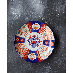 Ensemble de 4 assiettes en céramique Imari peintes à la main, design moderne et créatif de haute qualité, motif de cœur moderne pour la restauration fine - Product Image 3