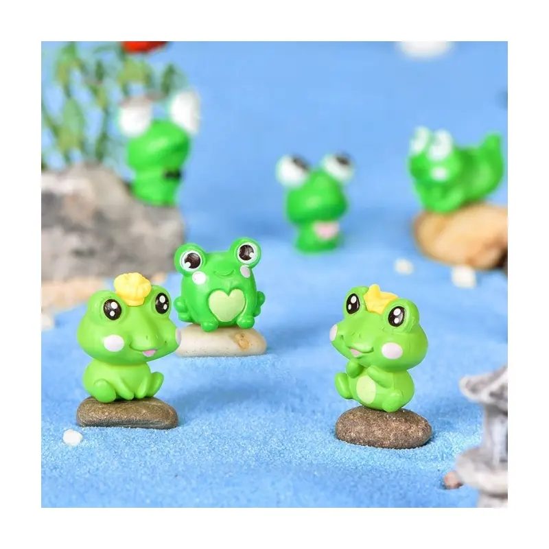 Promosyon yüksek yoğunluklu karikatür minyatür kurbağa plastik Mini kurbağa oyuncak bahçe dekor heykeli balık tankı peyzaj aksesuarları