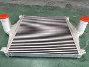 Refroidisseur d'air du système d'eau de refroidissement à montage avant Rxd pour XD118 (OE 500348264) - Product Image 5