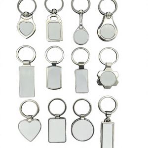 Llavero de metal de aleación de zinc con abridor de botellas, diseño de mosquetón en blanco para sublimación, colgante para impresión DIY con patrón láser - Product Image 1
