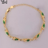 Pulseras Ajustables de Moda Religiosa para Mujer, Chapadas en Oro de 18K, con Cuentas de Tres Colores y Dije de San Judas con Circonita Cúbica