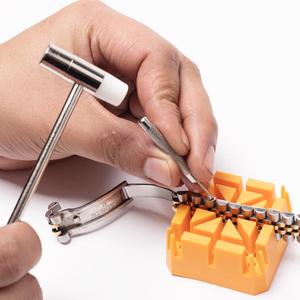 Martello dell'artiglio dello strumento di riparazione dell'<span class=keywords><strong>orologiaio</strong></span> del cinturino dell'orologio del mini martello multifunzionale all'ingrosso - Product Image 3