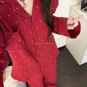 Conjunto de Pijamas Vermelhos para Mulheres de Natal 2026, Camisetas de Algodão com Estampa de Estrelas, Roupas de Dormir Casuais para Primavera e Outono - Product Image 1