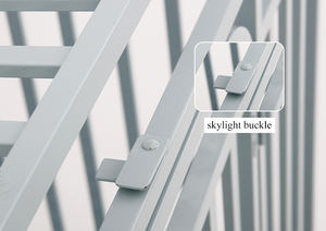 Vente en gros de caisses en acier inoxydable de haute qualité pour chien Plusieurs tailles Cage pour chien en fil métallique Plateau en plastique solide respirant - Product Image 5