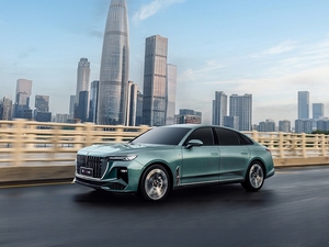 Hongqi H9 2025 4 puertas 5 plazas RWD sedán Gas/gasolina asientos eléctricos automáticos conducción a la izquierda nuevo - Product Image 2