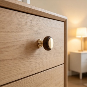 Tirador Minimalista de Aleación de Zinc con Forma de Mariposa, Acabado Dorado, Moderno, de un Solo Orificio, para Gabinetes, Armarios, Cómodas y Cocinas - Product Image 1