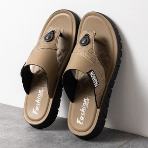 Tongs pour hommes été dernières semelles épaisses antidérapantes Style coréen sandales de plage décontractées à la mode - Product Image 3