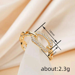 Anello da Cocktail Geometrico A199 da Donna con Zirconia Cubica Creata in Laboratorio, Micro Pavé, Pietra Rotonda, Gioiello alla Moda per Feste - Product Image 4